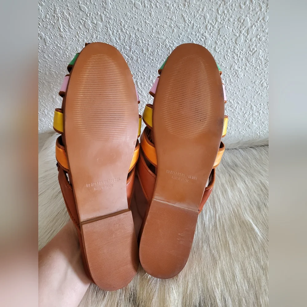 Farm Rio Sandals Sz 8.5 Rainbow Beaded Mule Tan Multicolor Vegan Leather $240 - Picture 9 of 9